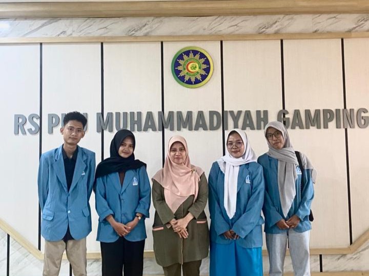 Belajar Langsung dari Ahlinya: Mahasiswa Perdalam Manajemen SDM Melalui field trip di RS PKU Muhammadiyah Gamping